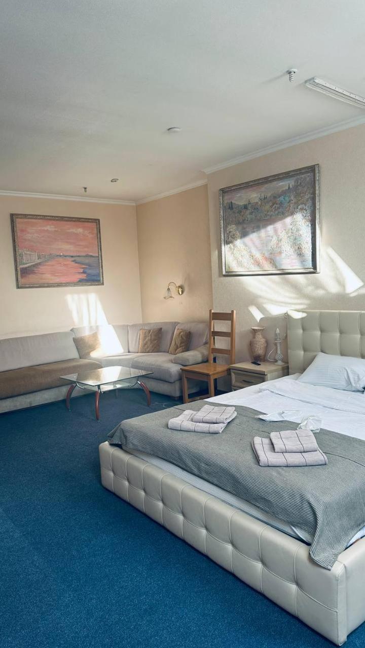 Sava Dream Hotel Zhytomyr Exterior photo